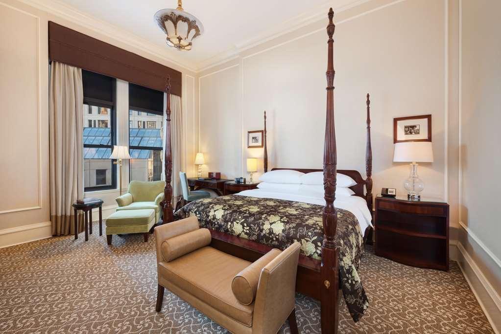 The Pfister Hotel Milwaukee Buitenkant foto
